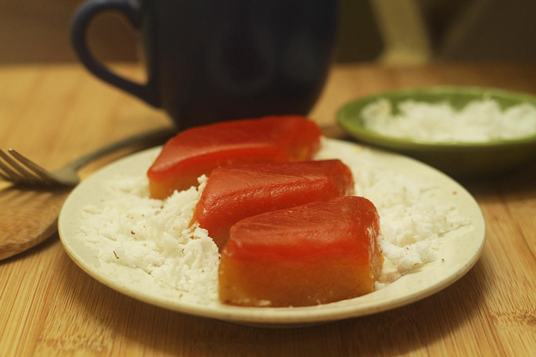 Kutsinta Recipe How to Cook Steamed Rice Cake Pilipinas Recipes