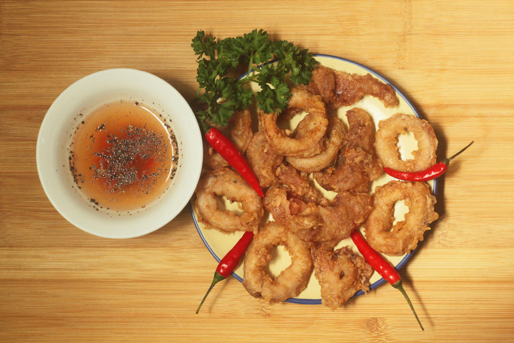 How to make fried calamari