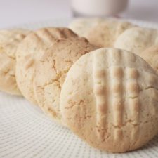 Uraro (Arrowroot Cookies) Recipe-image